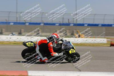 media/Mar-19-2022-Fastrack Riders (Sat) [[4e7522d738]]/Level 5 Race/Turn 9 Inside/